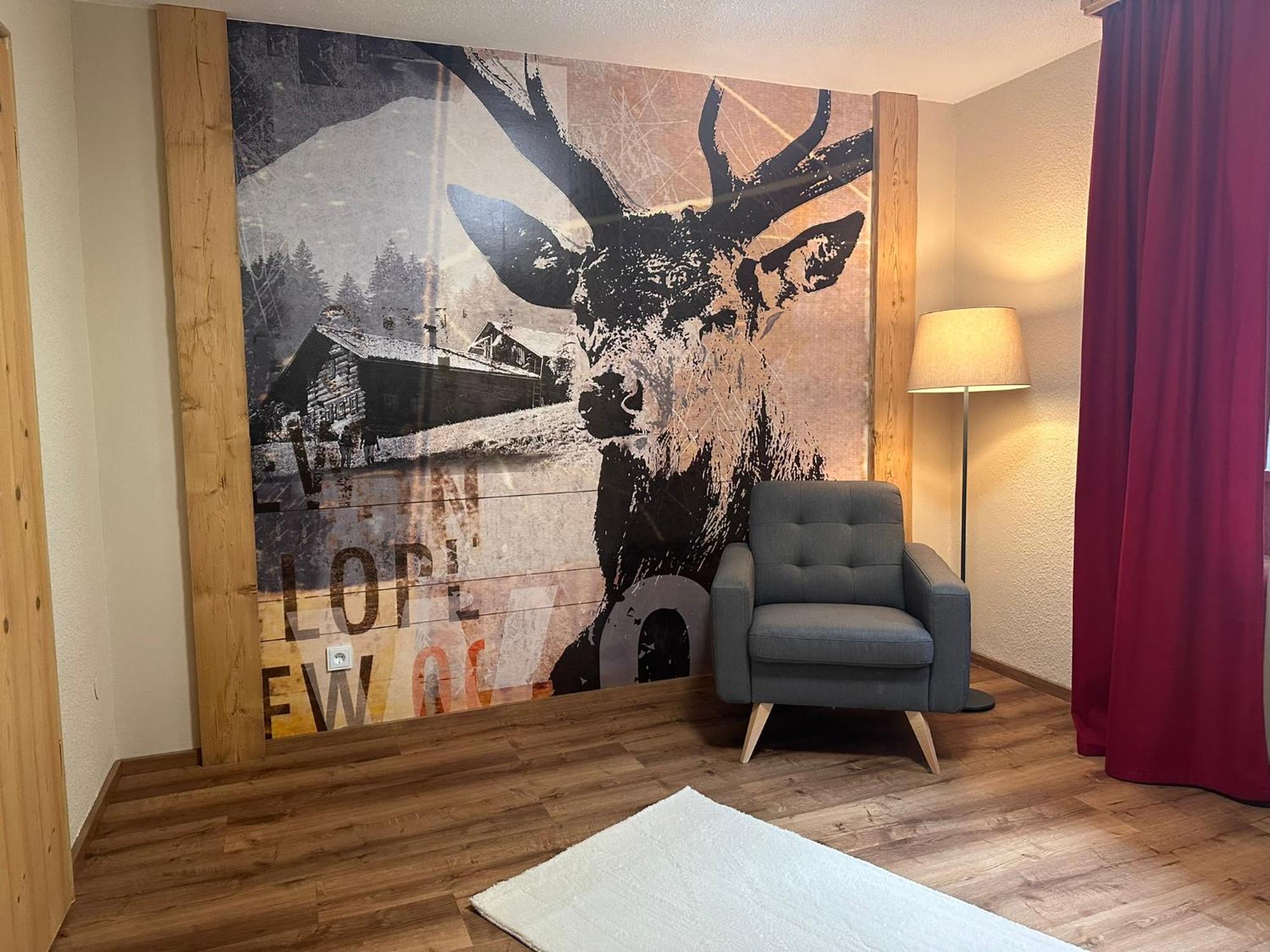 Hotel Restaurant Neu Meran バートライヘンハル エクステリア 写真